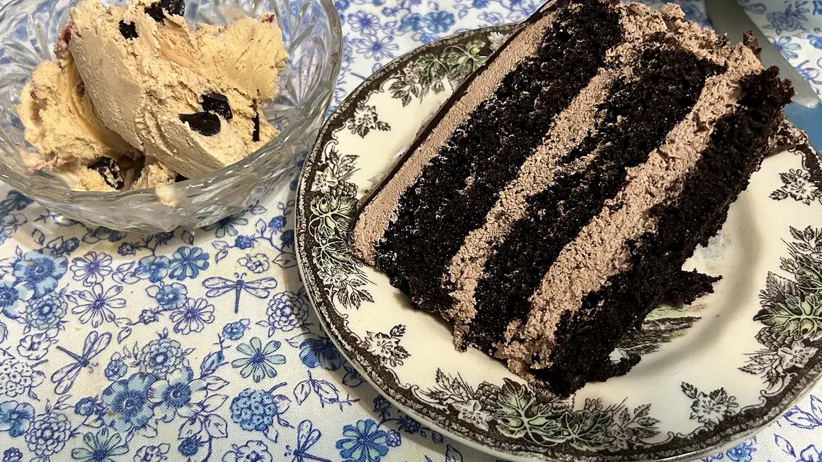 Cakes and bakea – cake shop in Tonbridge town centre