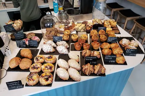 Cakes and bakea photo 2